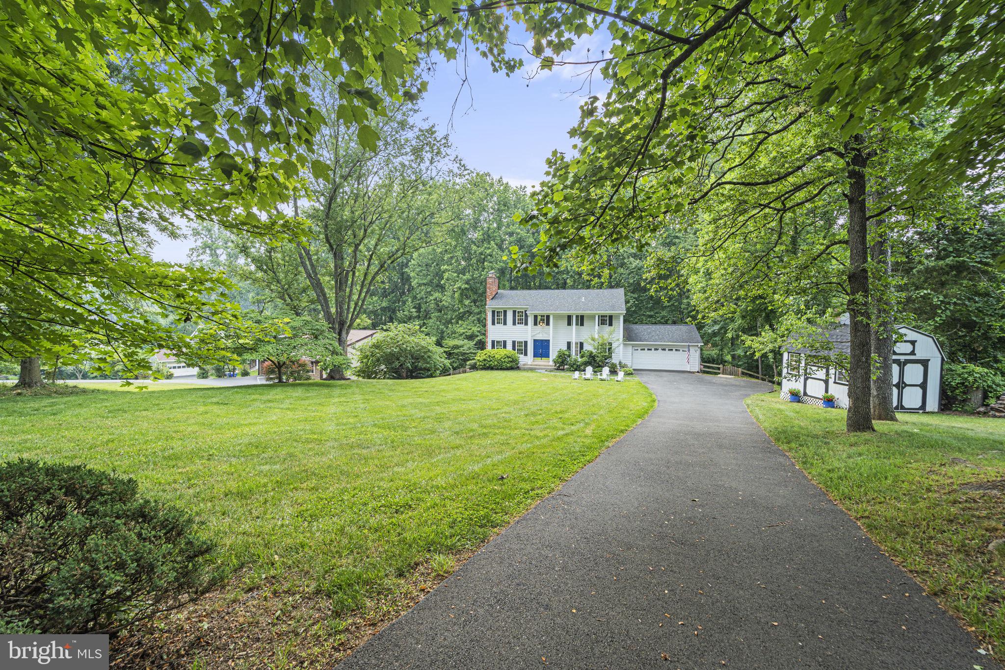 LEXINGTON ESTATES - Residential