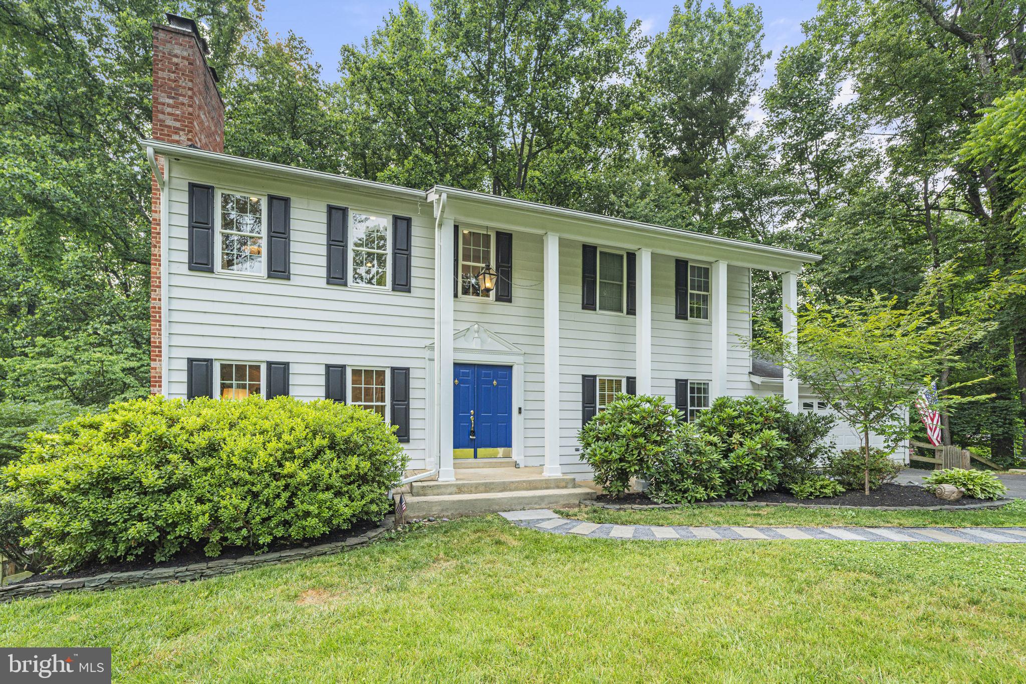 LEXINGTON ESTATES - Residential