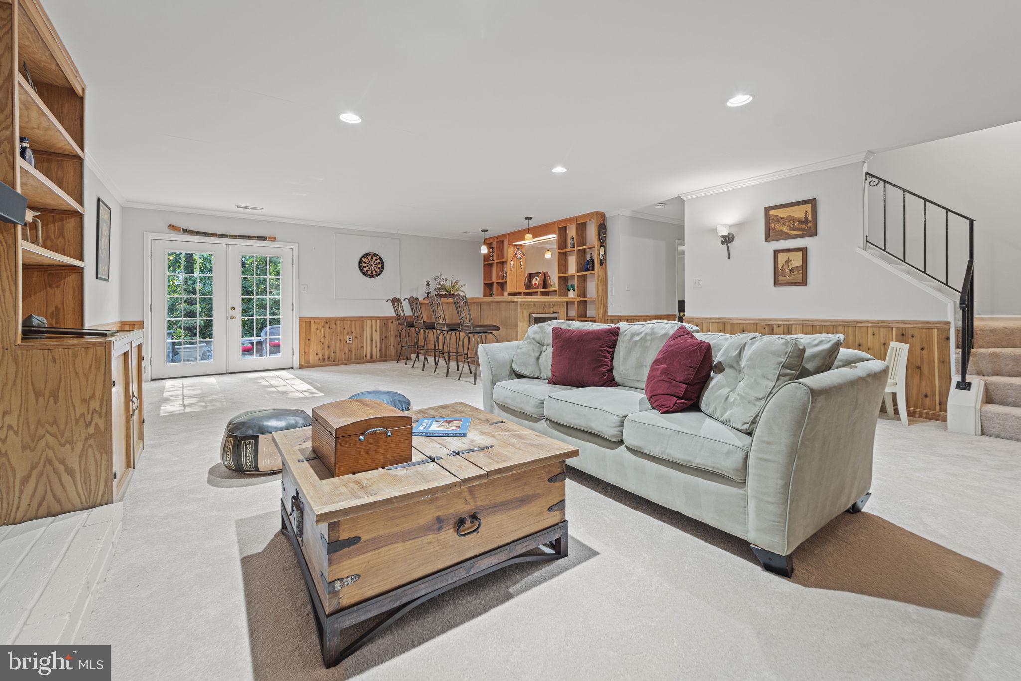 LEXINGTON ESTATES - Residential