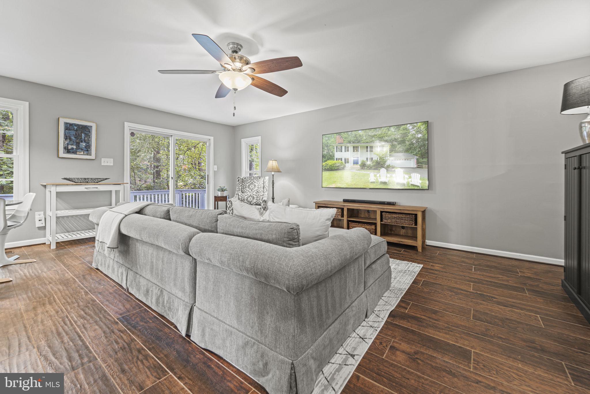 LEXINGTON ESTATES - Residential