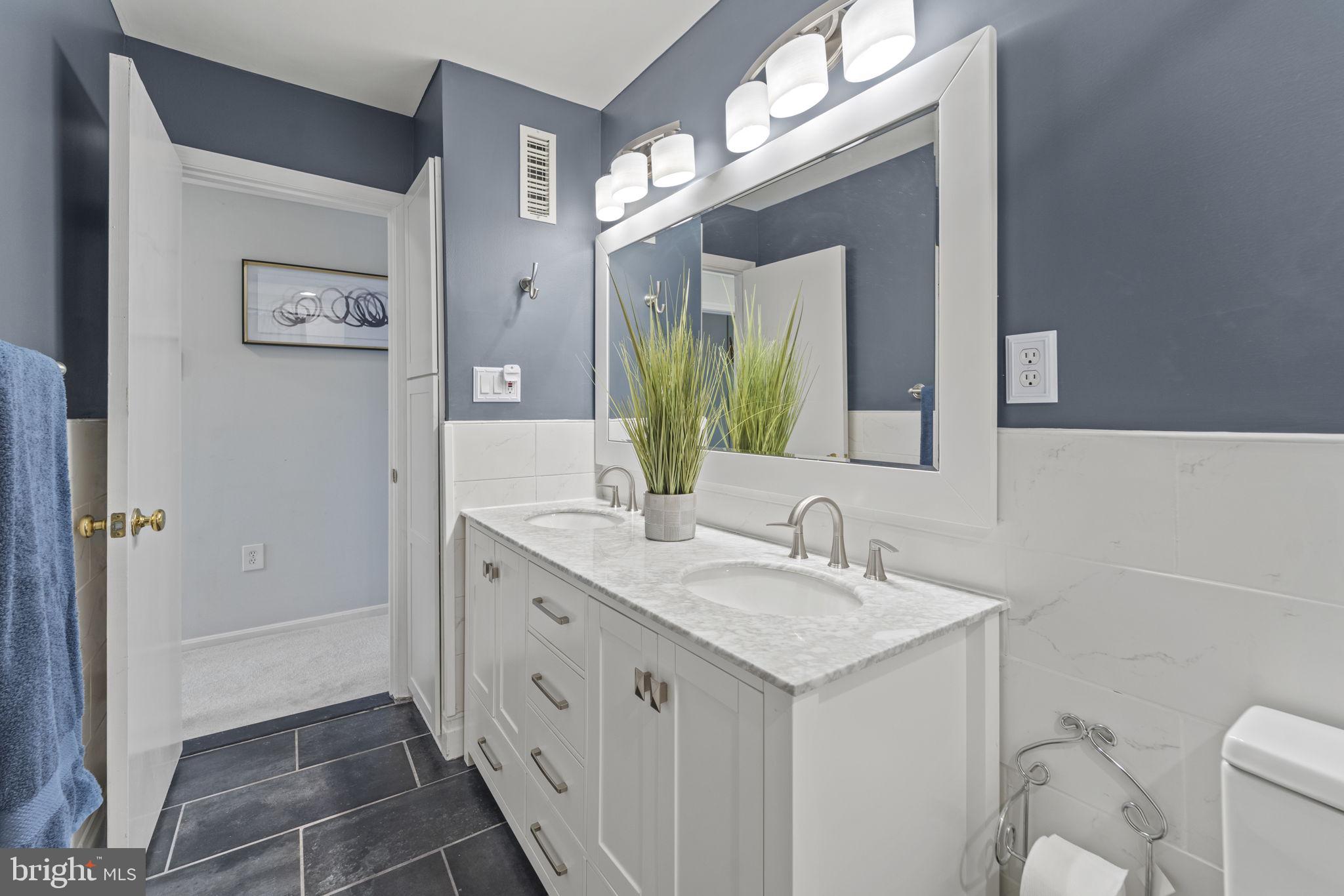 LEXINGTON ESTATES - Residential