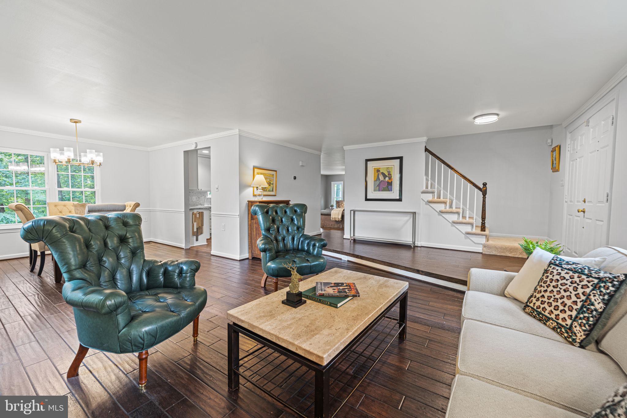 LEXINGTON ESTATES - Residential