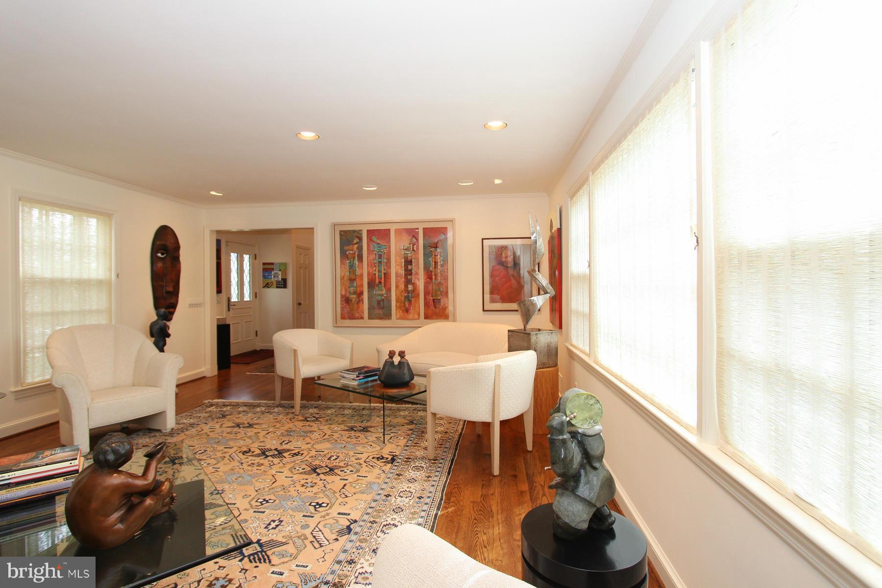 BRADLEY HILLS GROVE - Residential