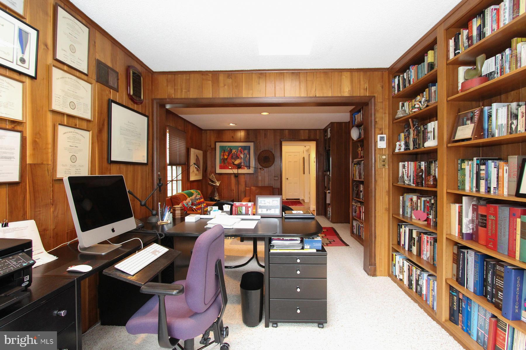 BRADLEY HILLS GROVE - Residential