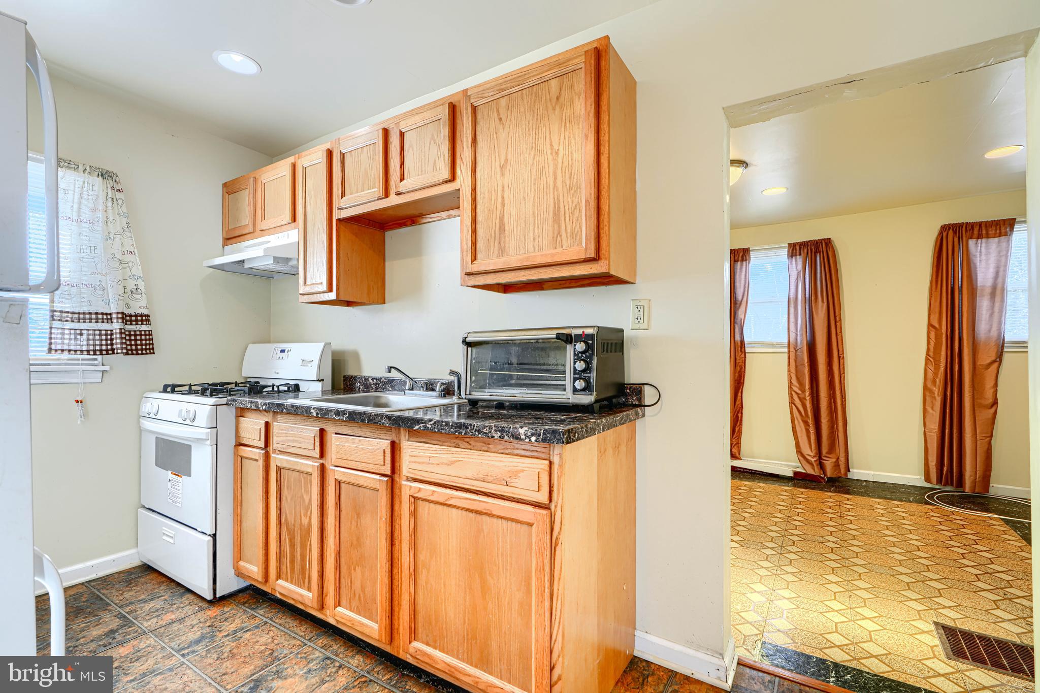 WARD 27 - Residential