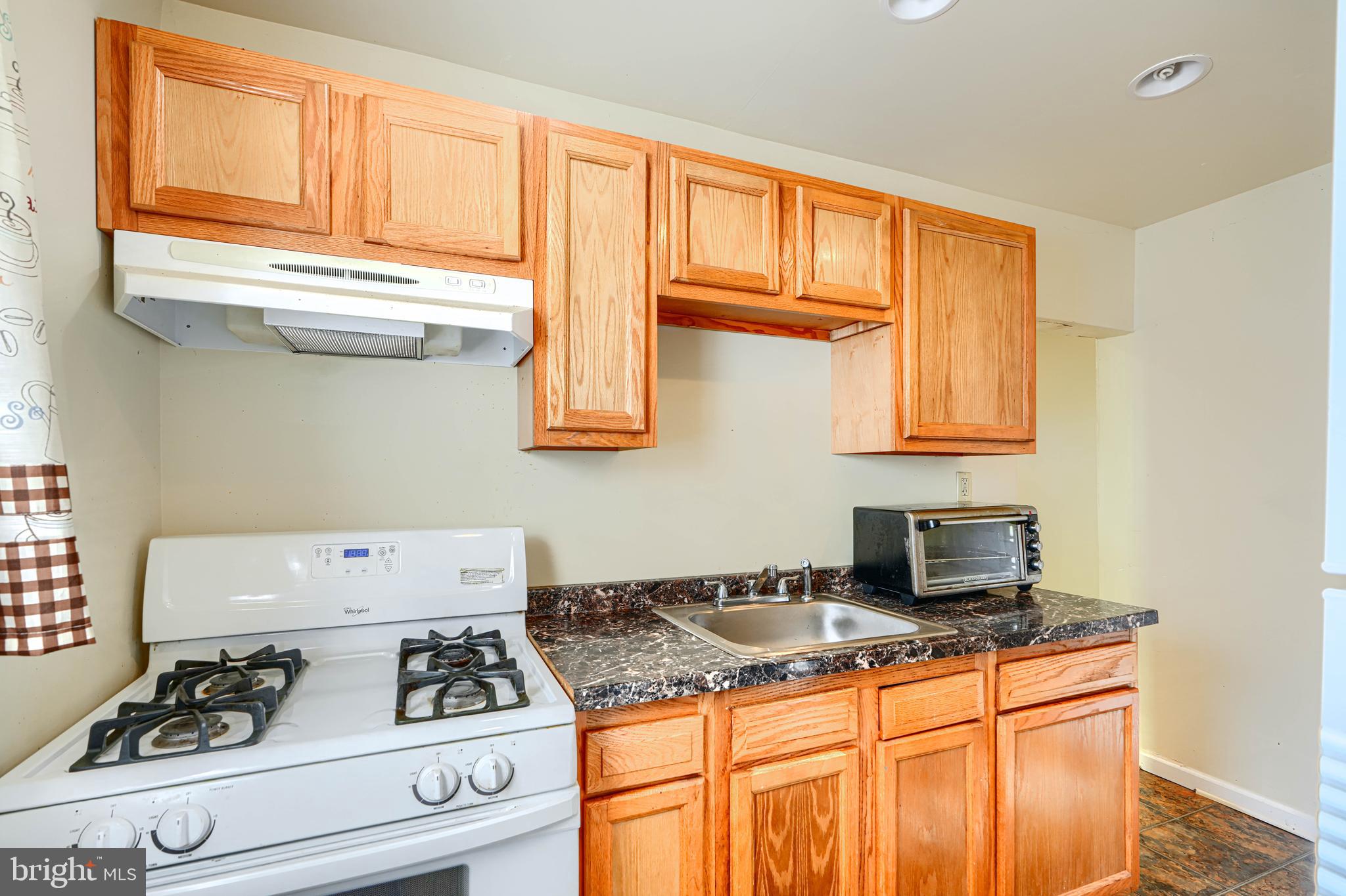 WARD 27 - Residential