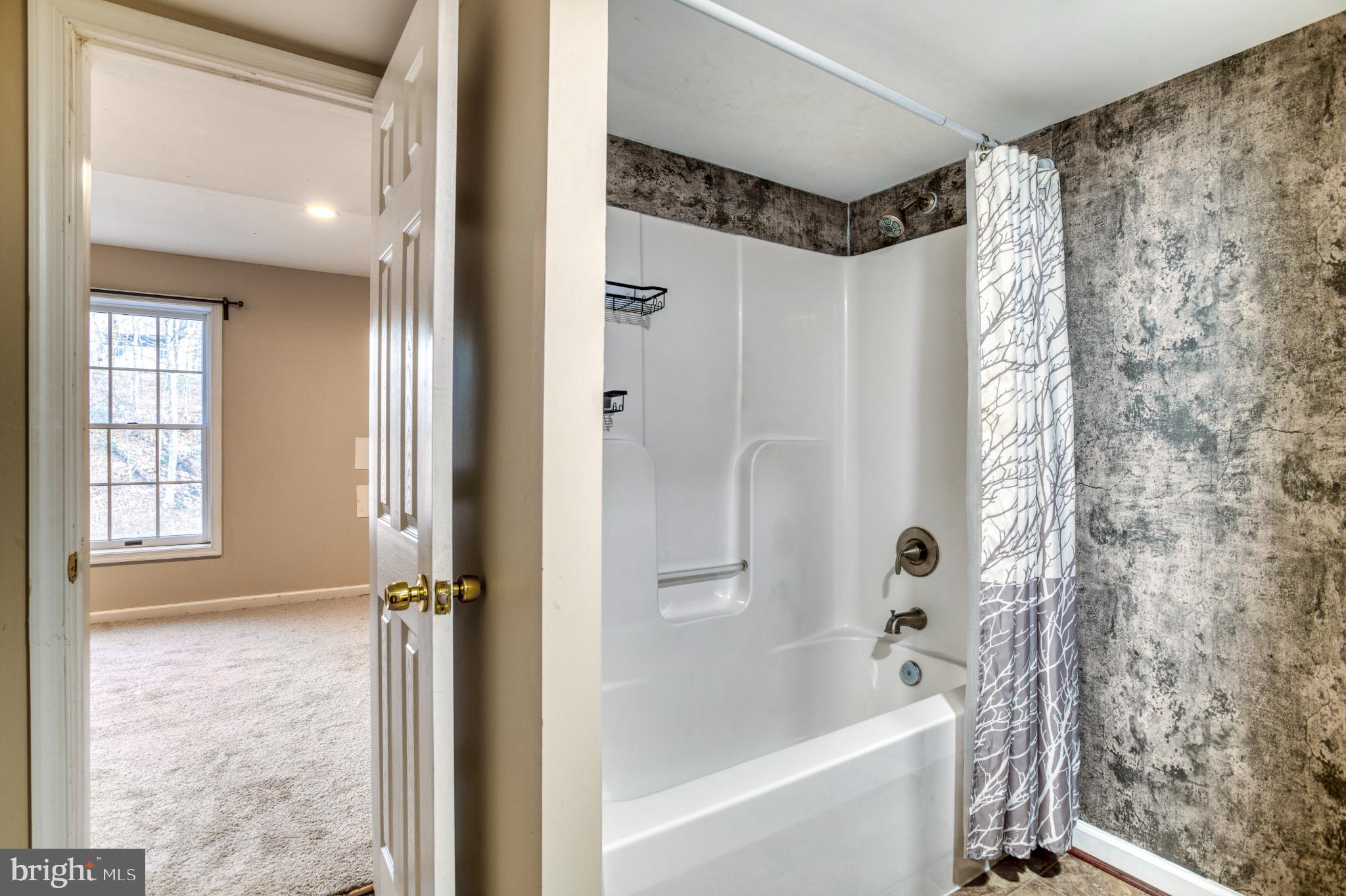 NEW HAVEN - Residential