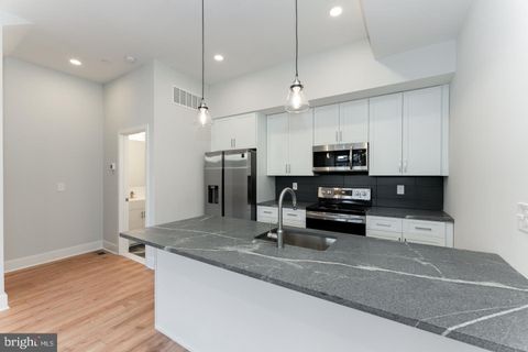 518 W SUSQUEHANNA AVENUE PHILADELPHIA PA 19122
