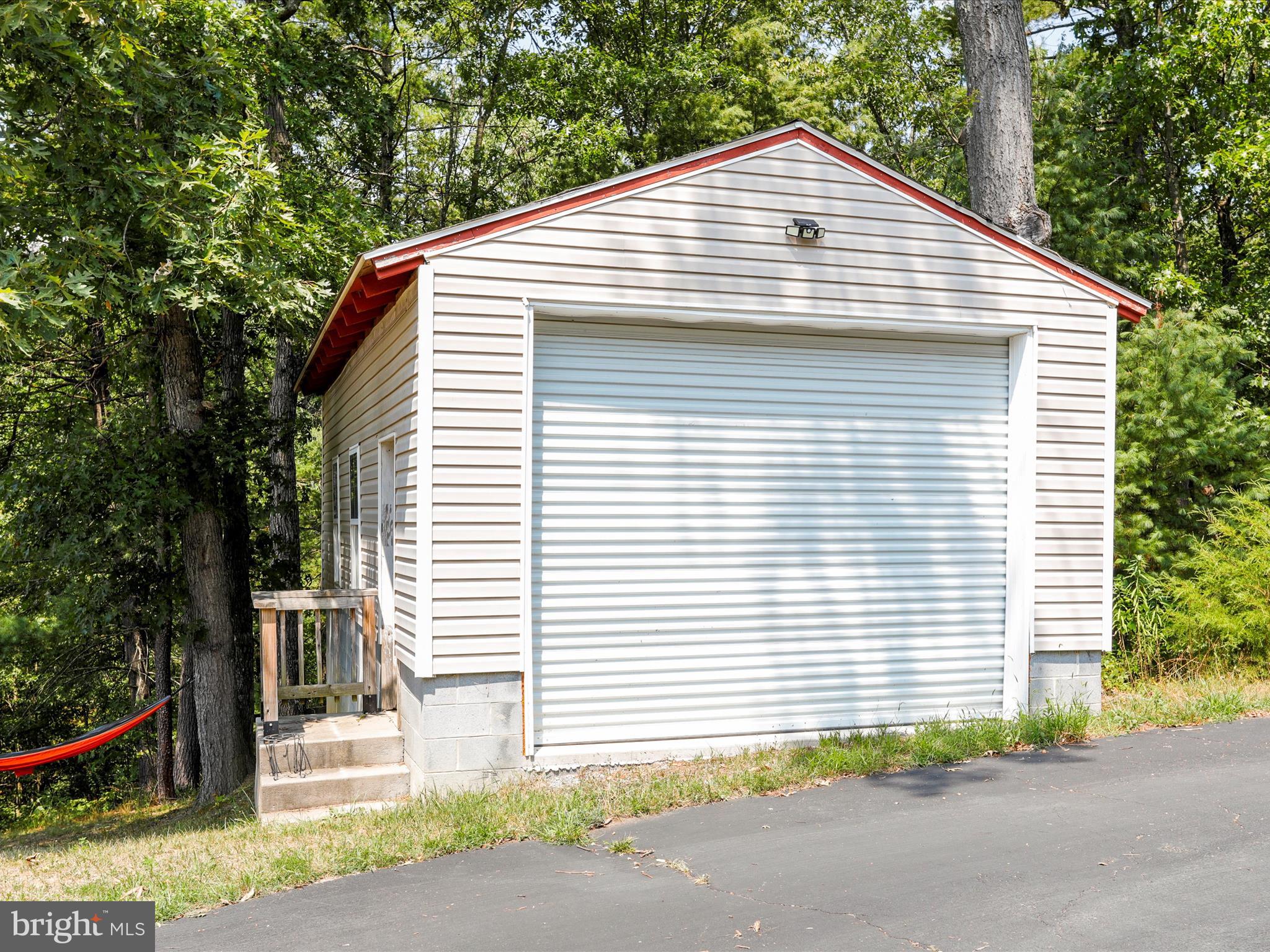 GREEN MEADOWS ESTATES - Residential