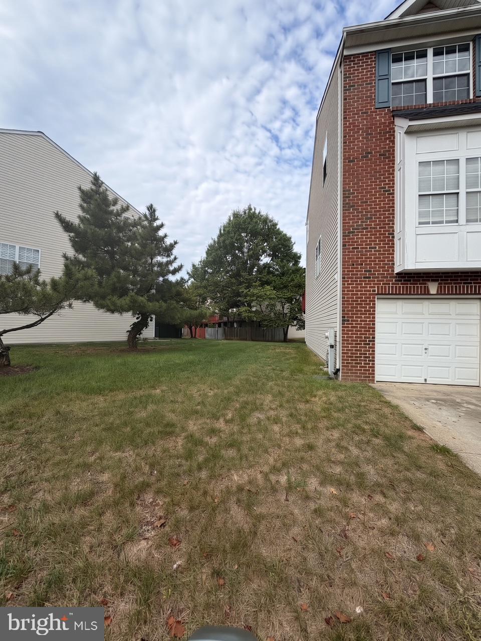 4400 LAVENDER LANE