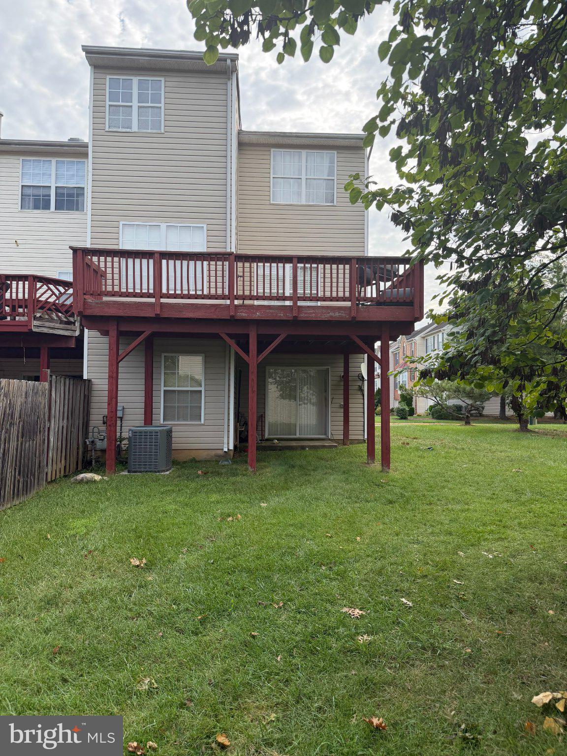 4400 LAVENDER LANE