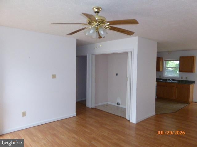 476 ELK PLACE