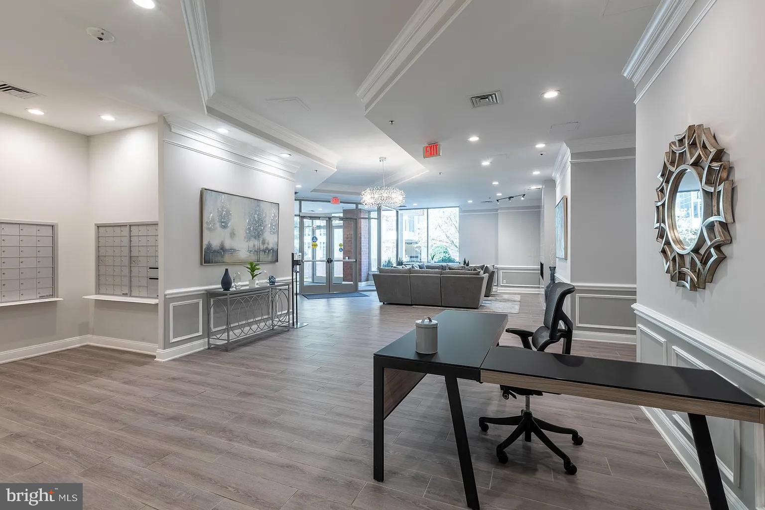 WESTVIEW AT BALLSTON METRO - Residential