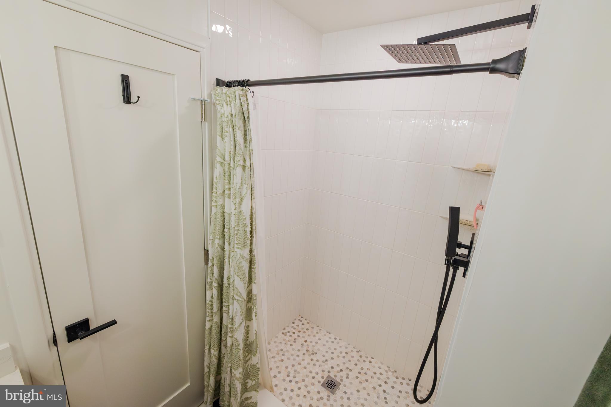 WESTVIEW AT BALLSTON METRO - Residential