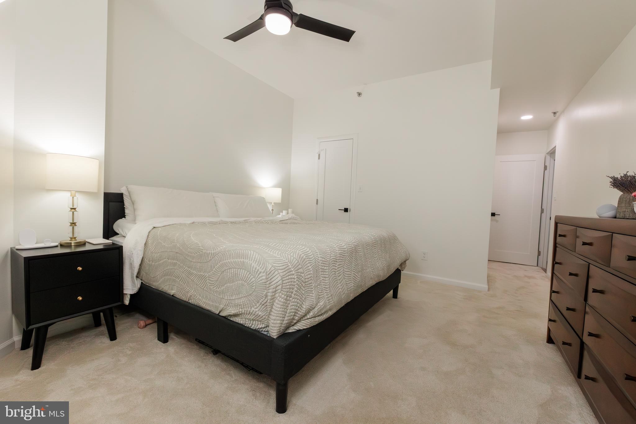 WESTVIEW AT BALLSTON METRO - Residential