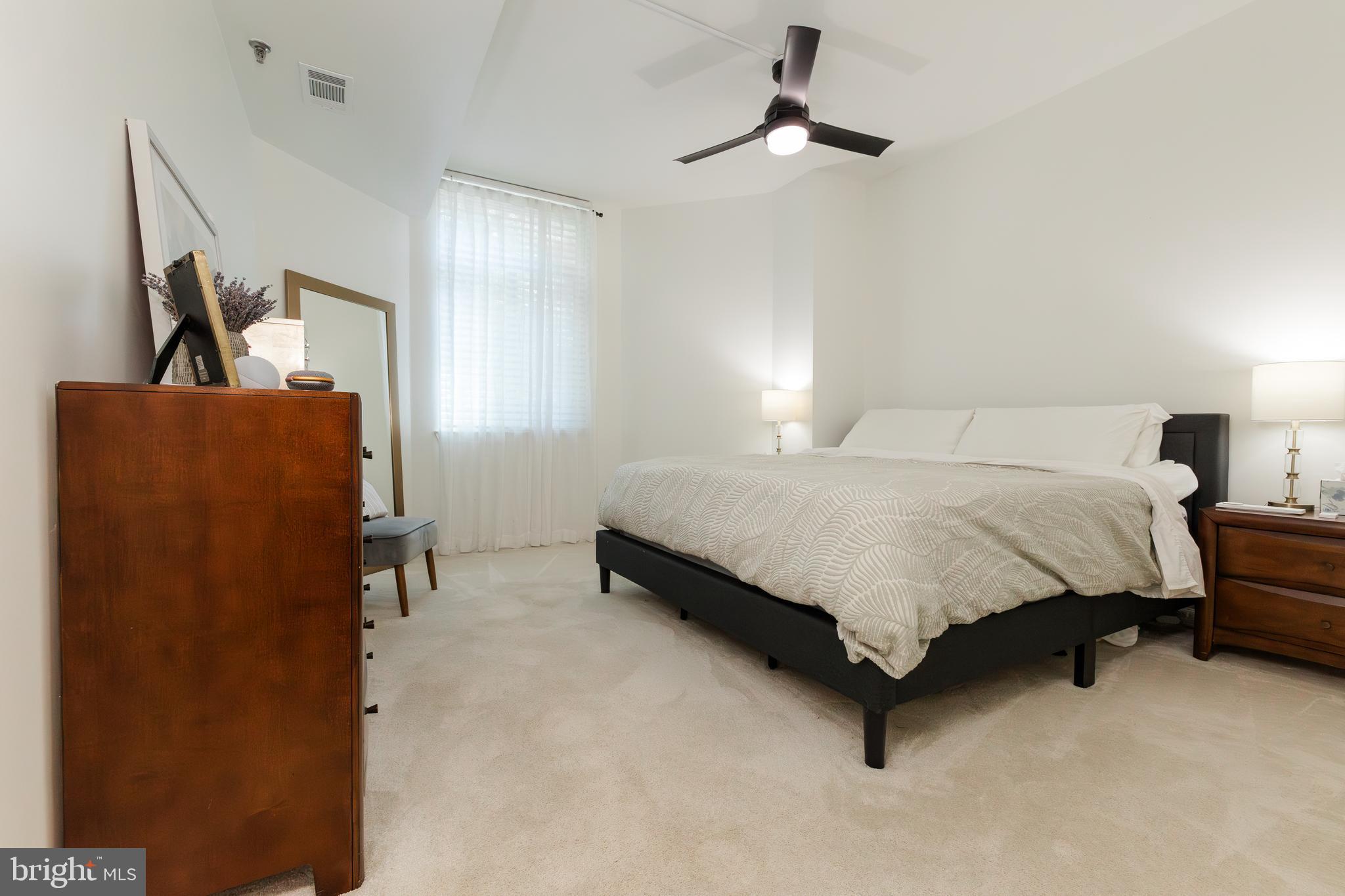 WESTVIEW AT BALLSTON METRO - Residential