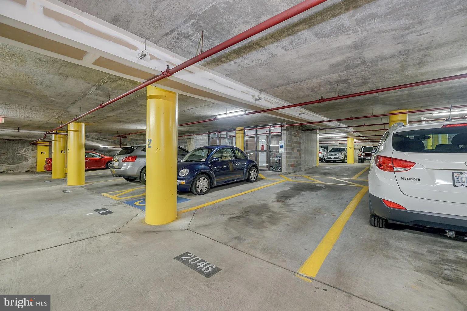 WESTVIEW AT BALLSTON METRO - Residential