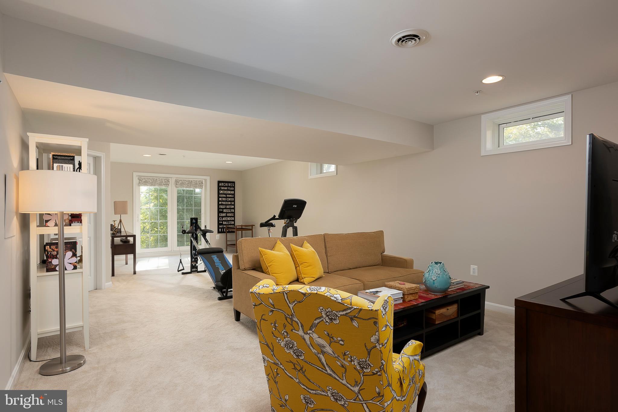 ROCKLAND AT ROGERS - Residential