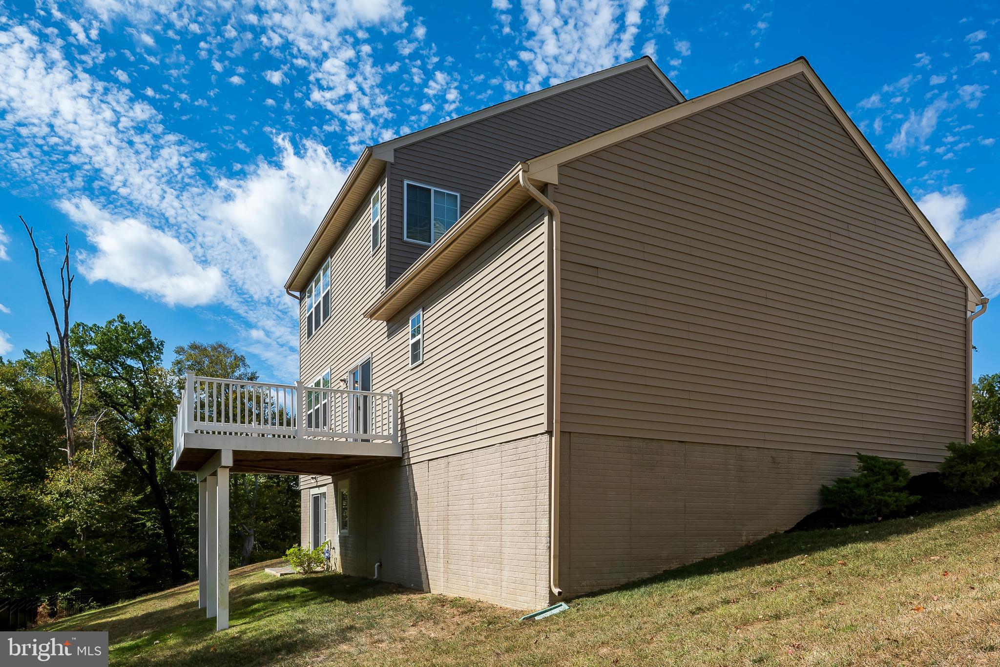 ROCKLAND AT ROGERS - Residential