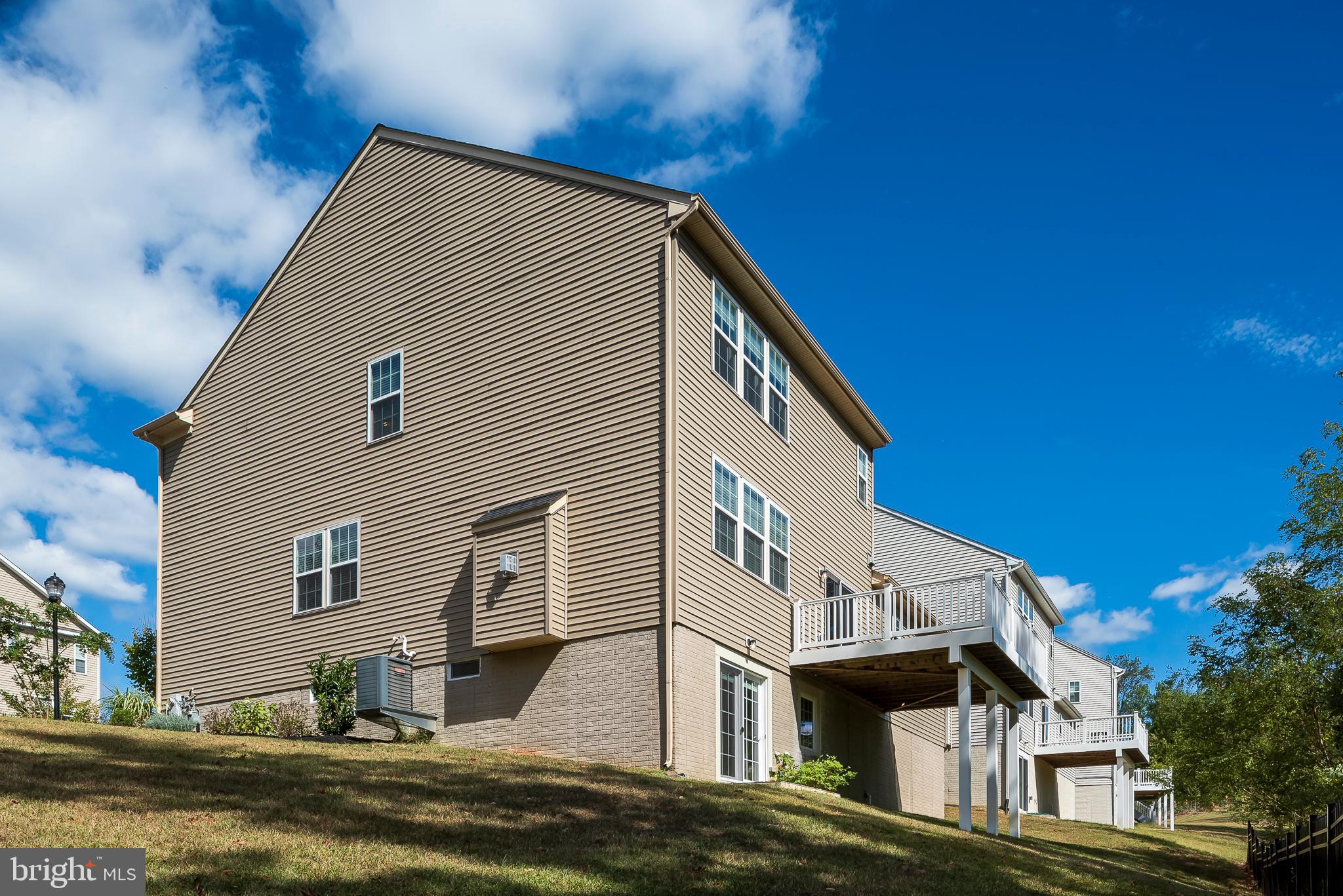 ROCKLAND AT ROGERS - Residential