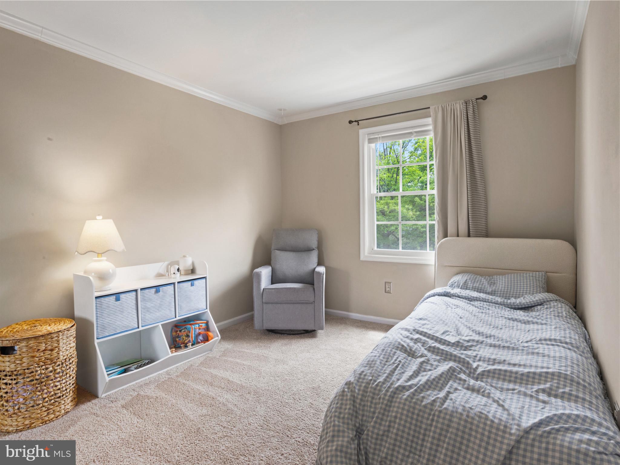 CROFTON MEWS CONDO - Residential