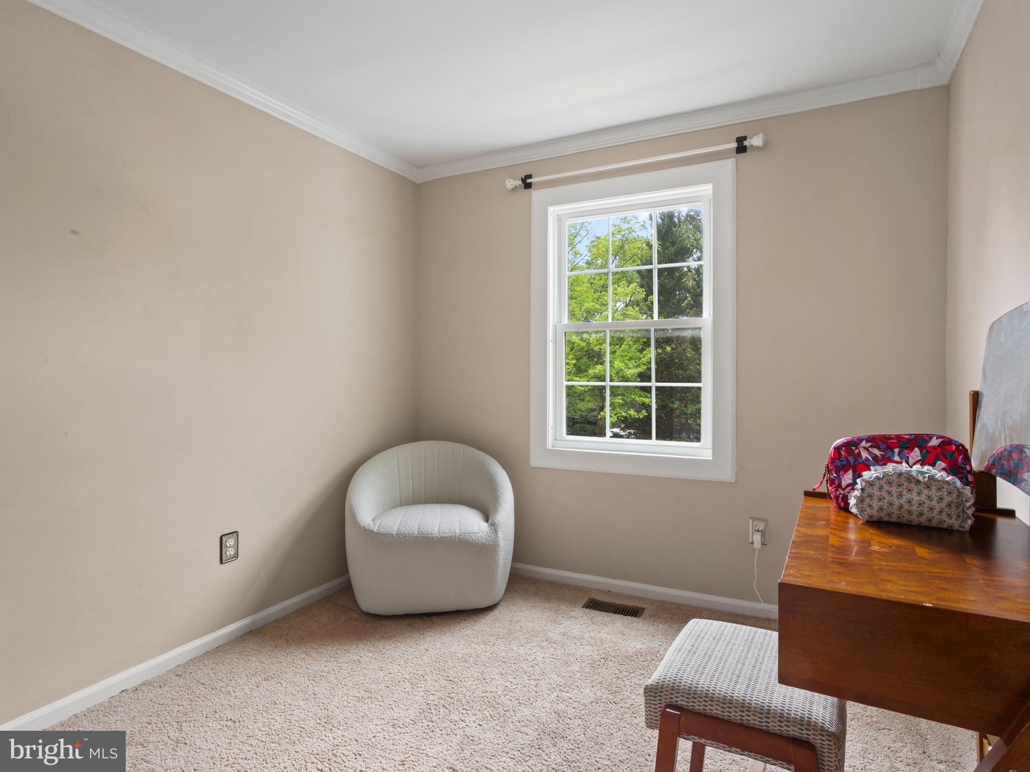 CROFTON MEWS CONDO - Residential