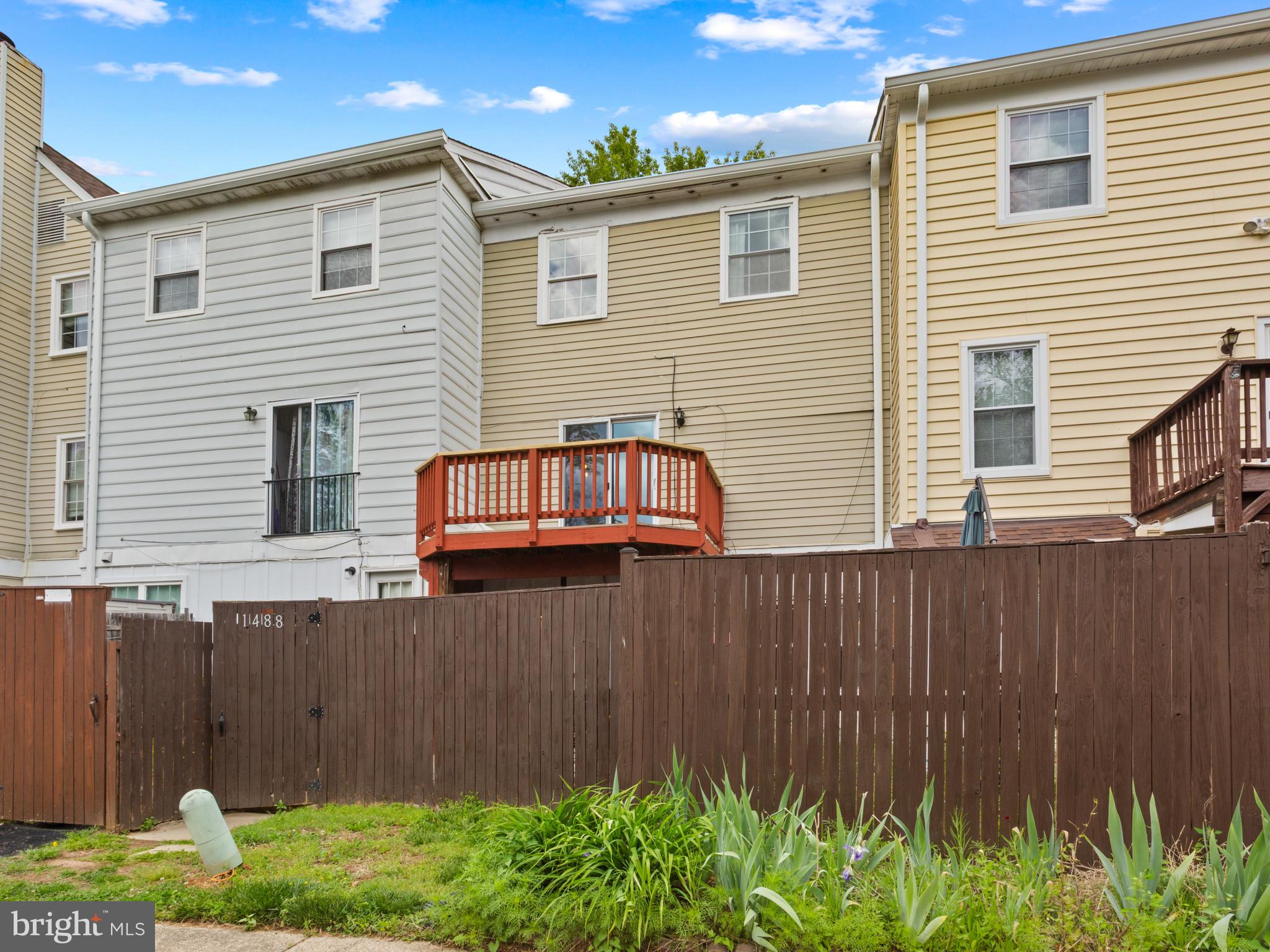 CROFTON MEWS CONDO - Residential