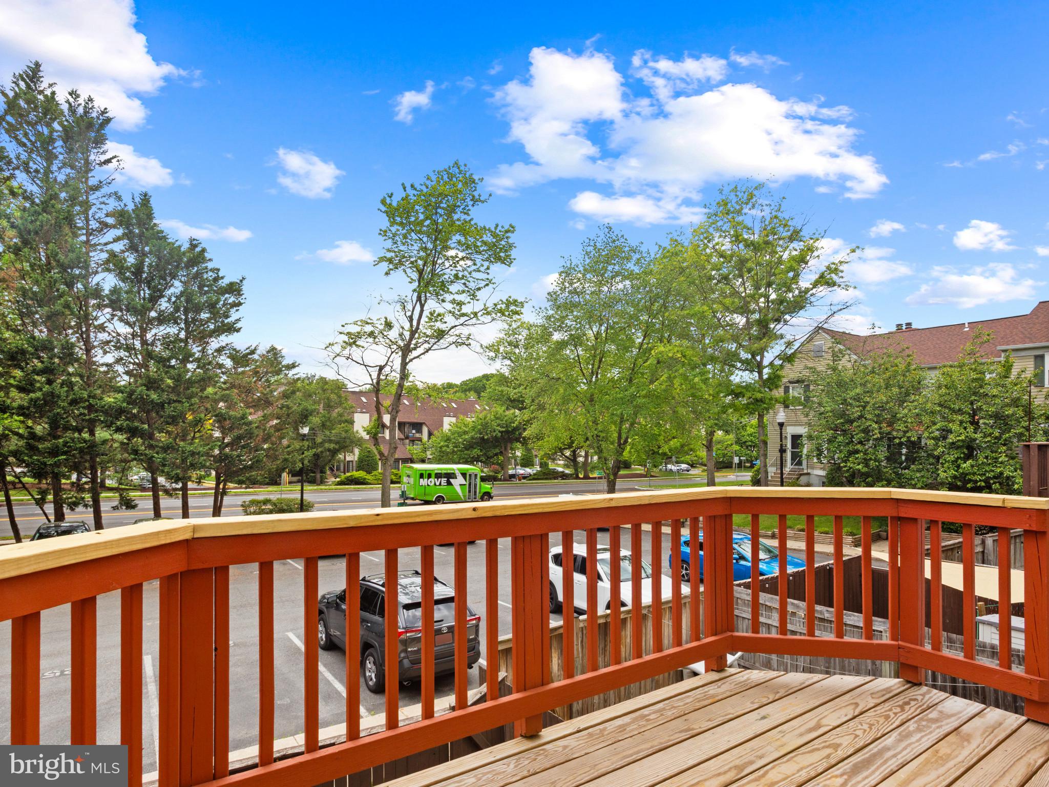 CROFTON MEWS CONDO - Residential