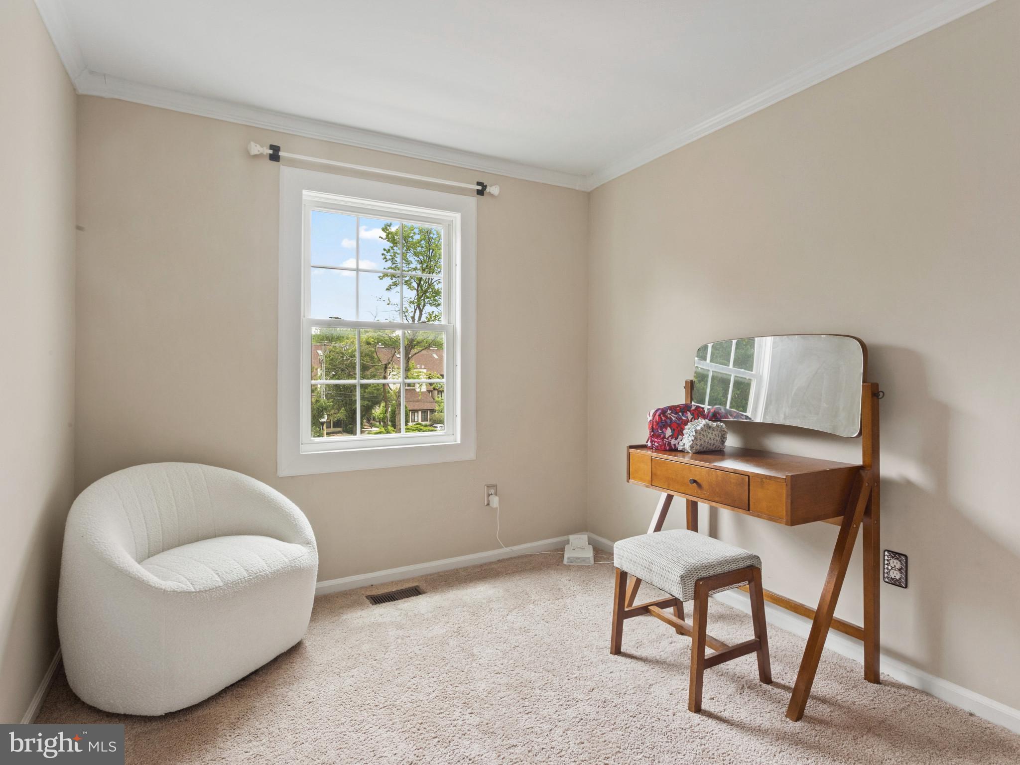 CROFTON MEWS CONDO - Residential