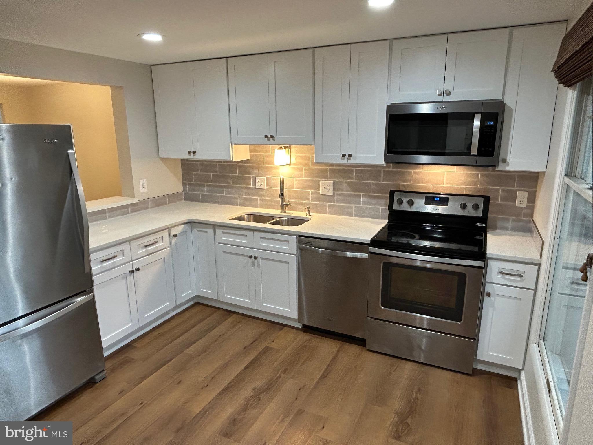 PARK OVERLOOK - Residential