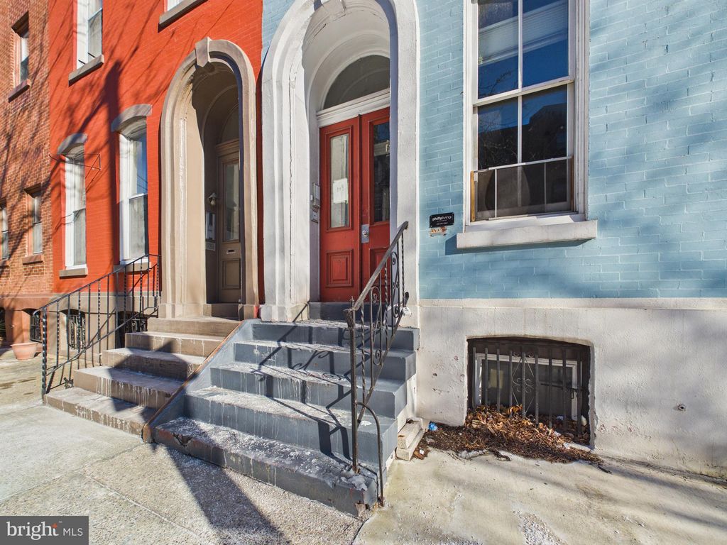 Photo of 143 N 21st Street #1F, PHILADELPHIA, PA 19103 (MLS # PAPH2564682)