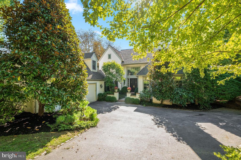 Photo of 1236 Denbigh Lane, WAYNE, PA 19087 (MLS # PAMC2158692)