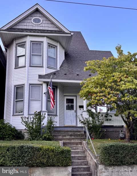 Homes For Sale - 813 Columbia Avenue<br/> CUMBERLAND, MD 21502