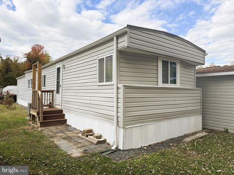 31 COURAGE LANE STAFFORD VA 22554