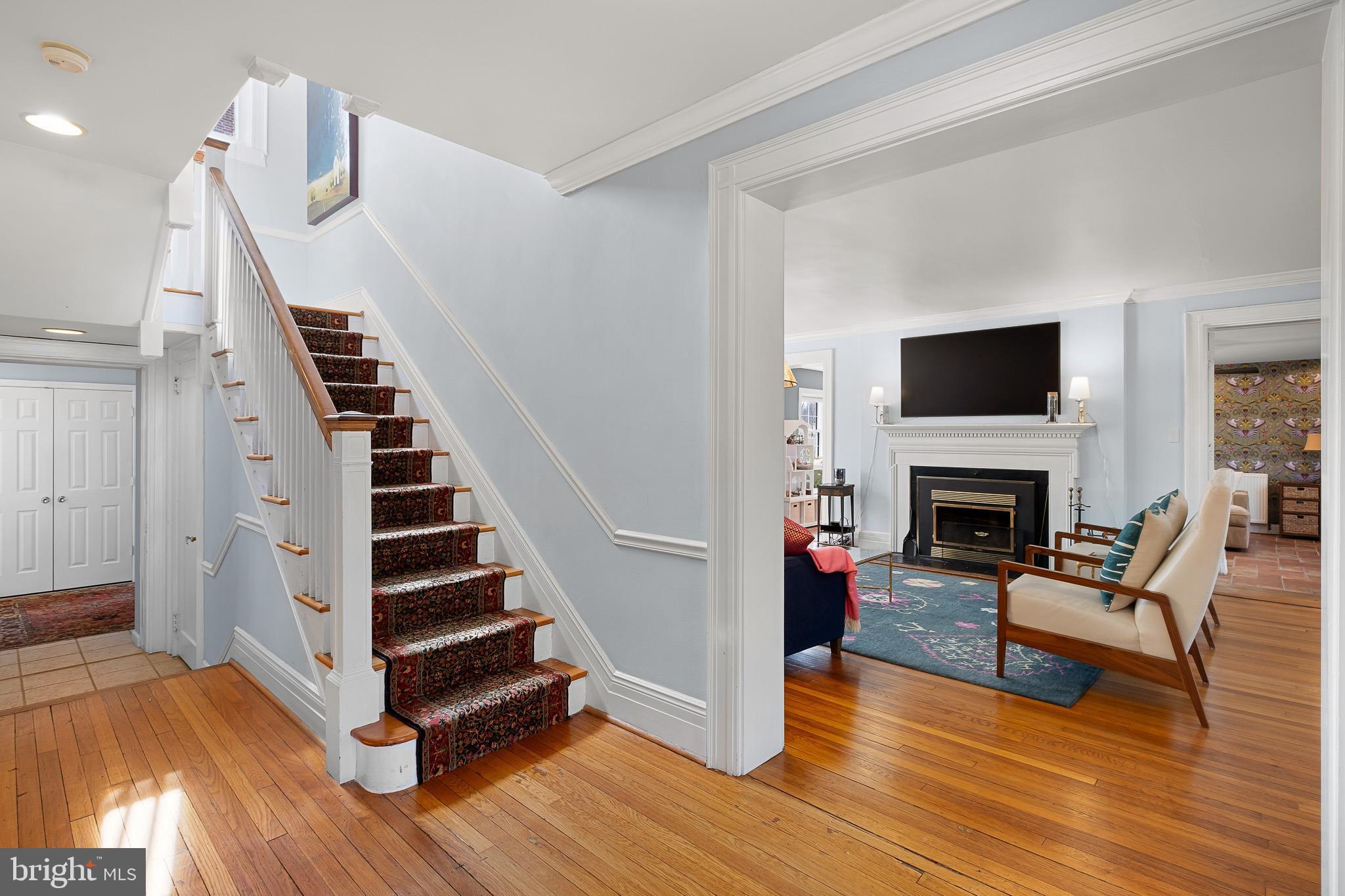 WAWASET PARK - Residential