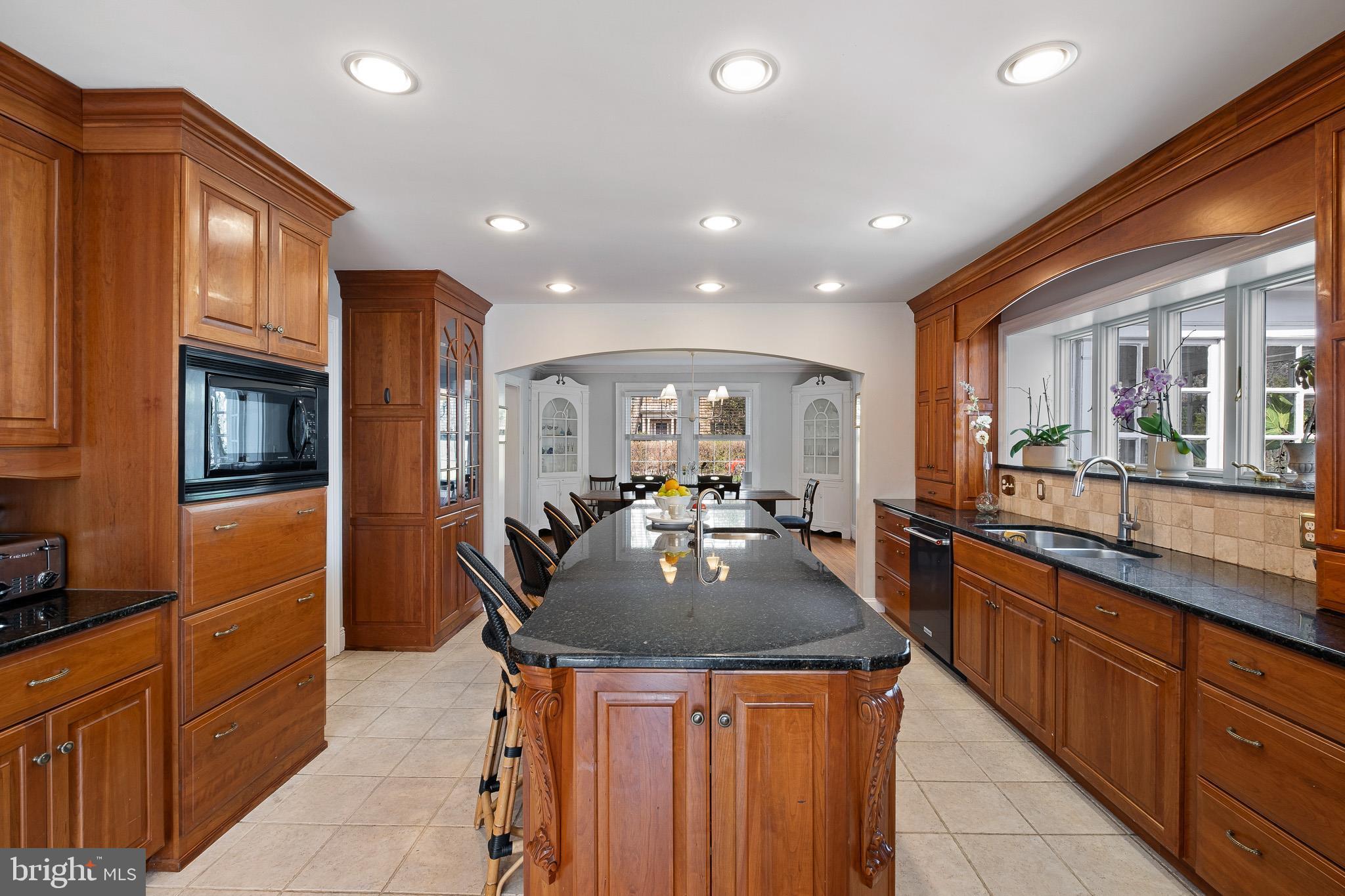 WAWASET PARK - Residential