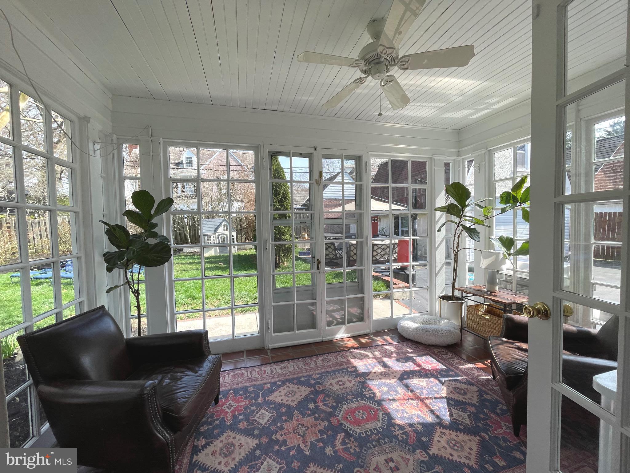 WAWASET PARK - Residential