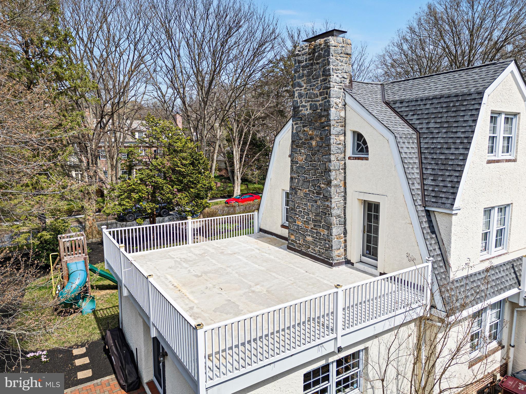 WAWASET PARK - Residential