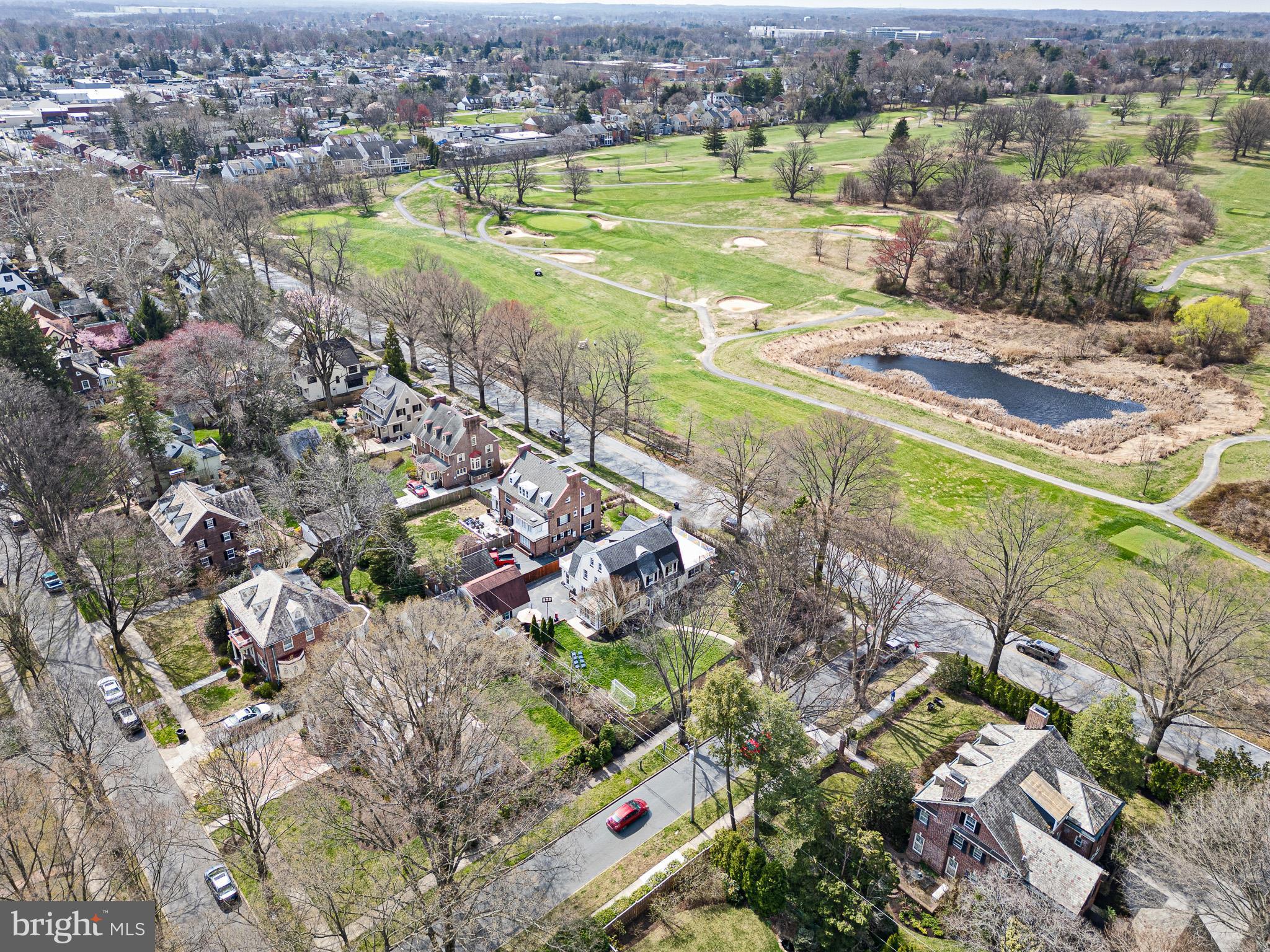 WAWASET PARK - Residential