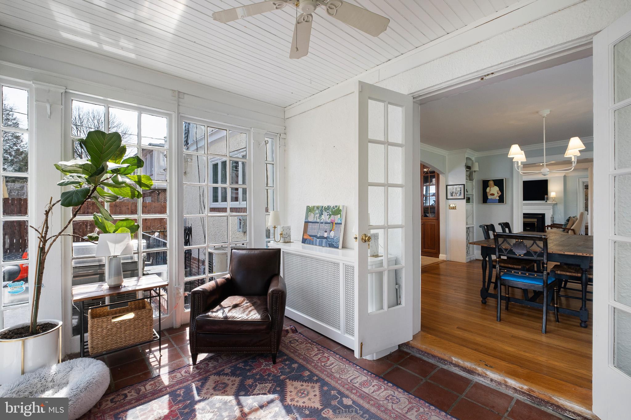 WAWASET PARK - Residential