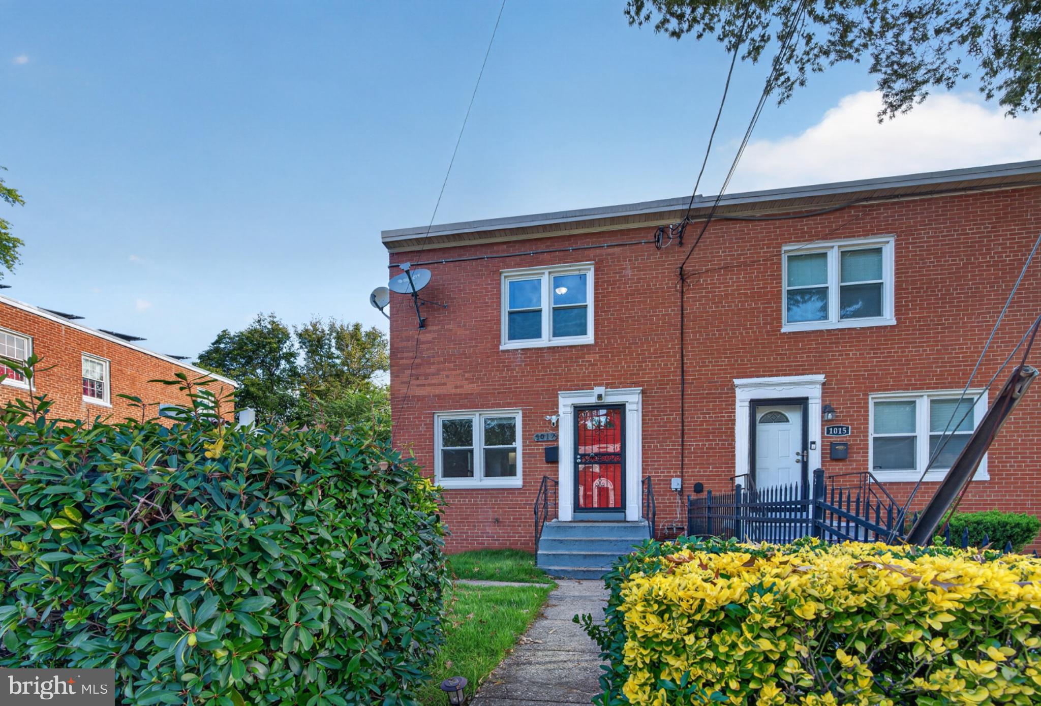 1017 BOOKER DRIVE