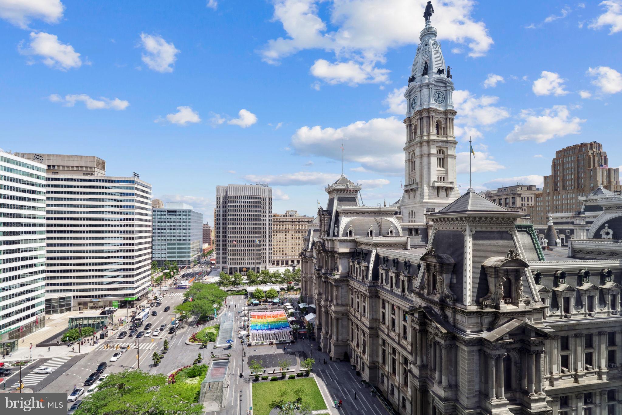 PENN SQUARE - Residential