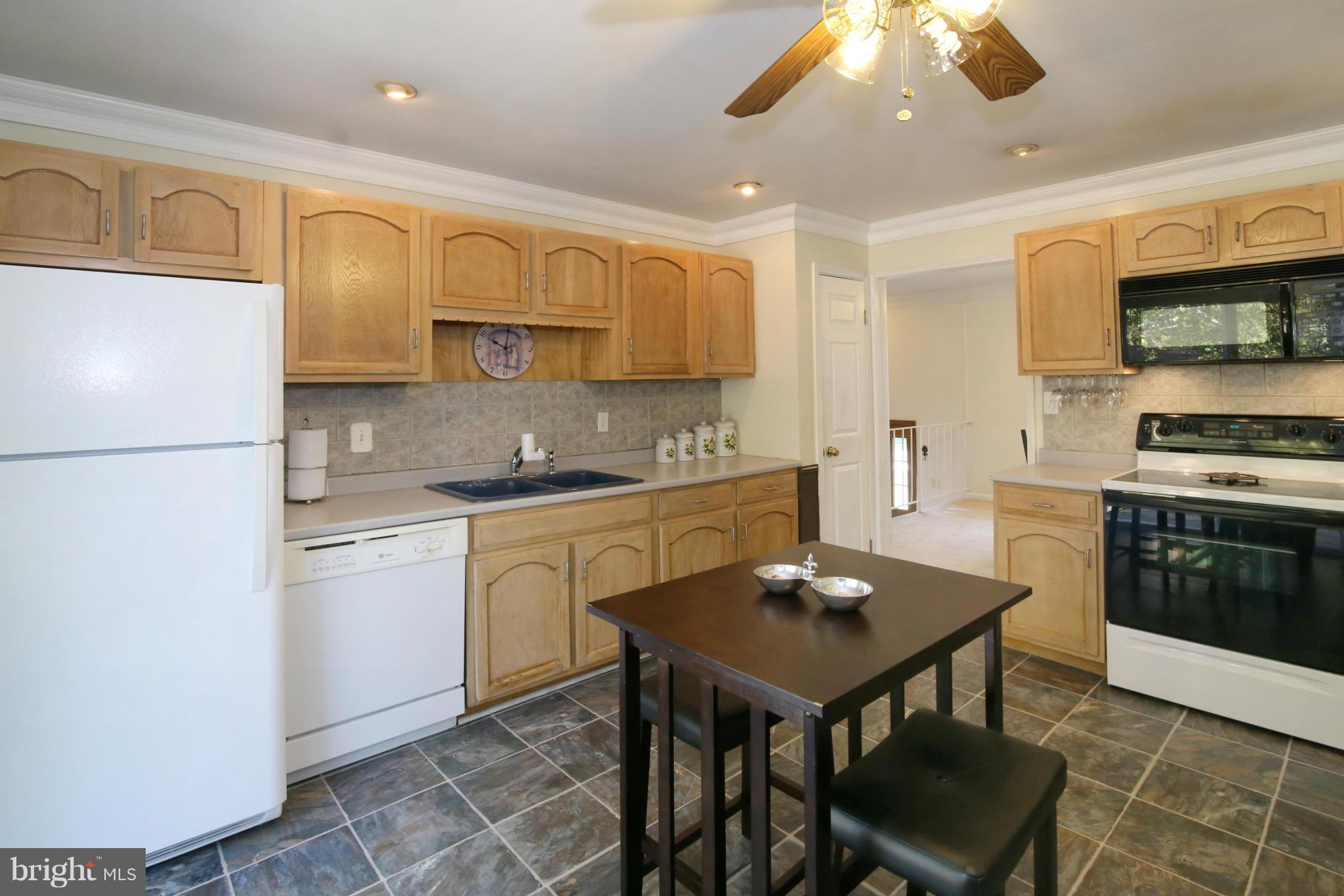 DALE CITY - Residential