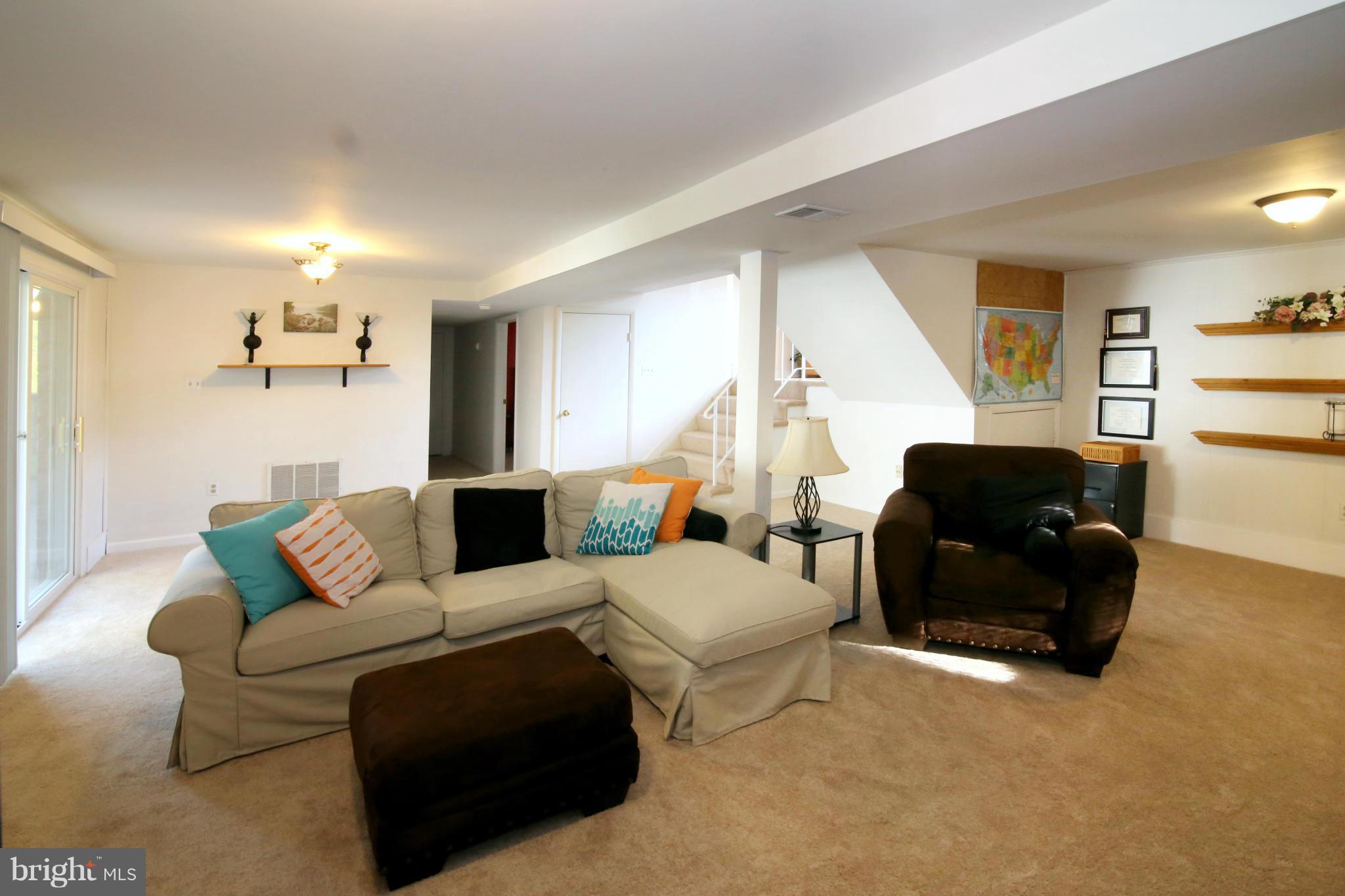 DALE CITY - Residential