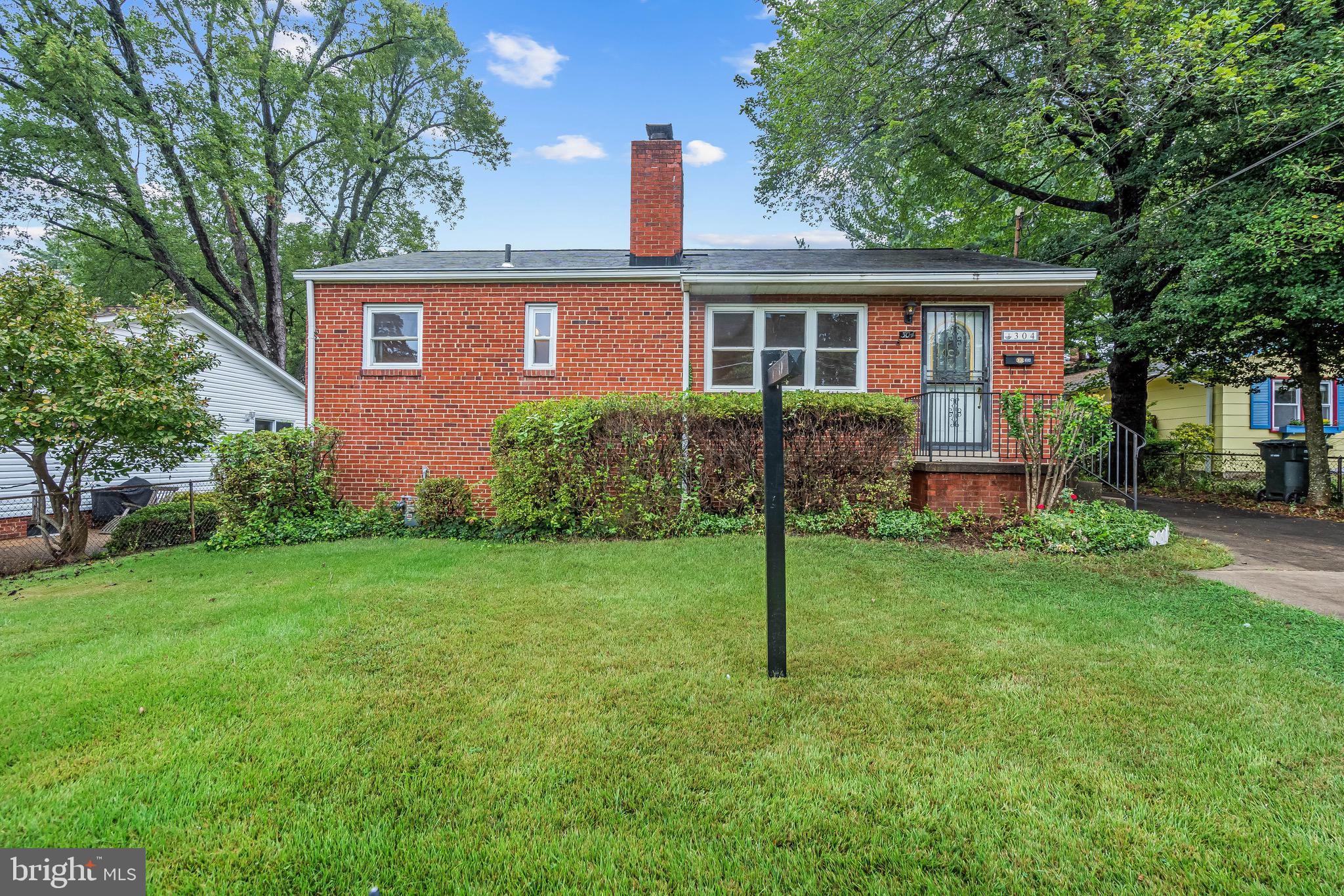 LEE CREST - Residential