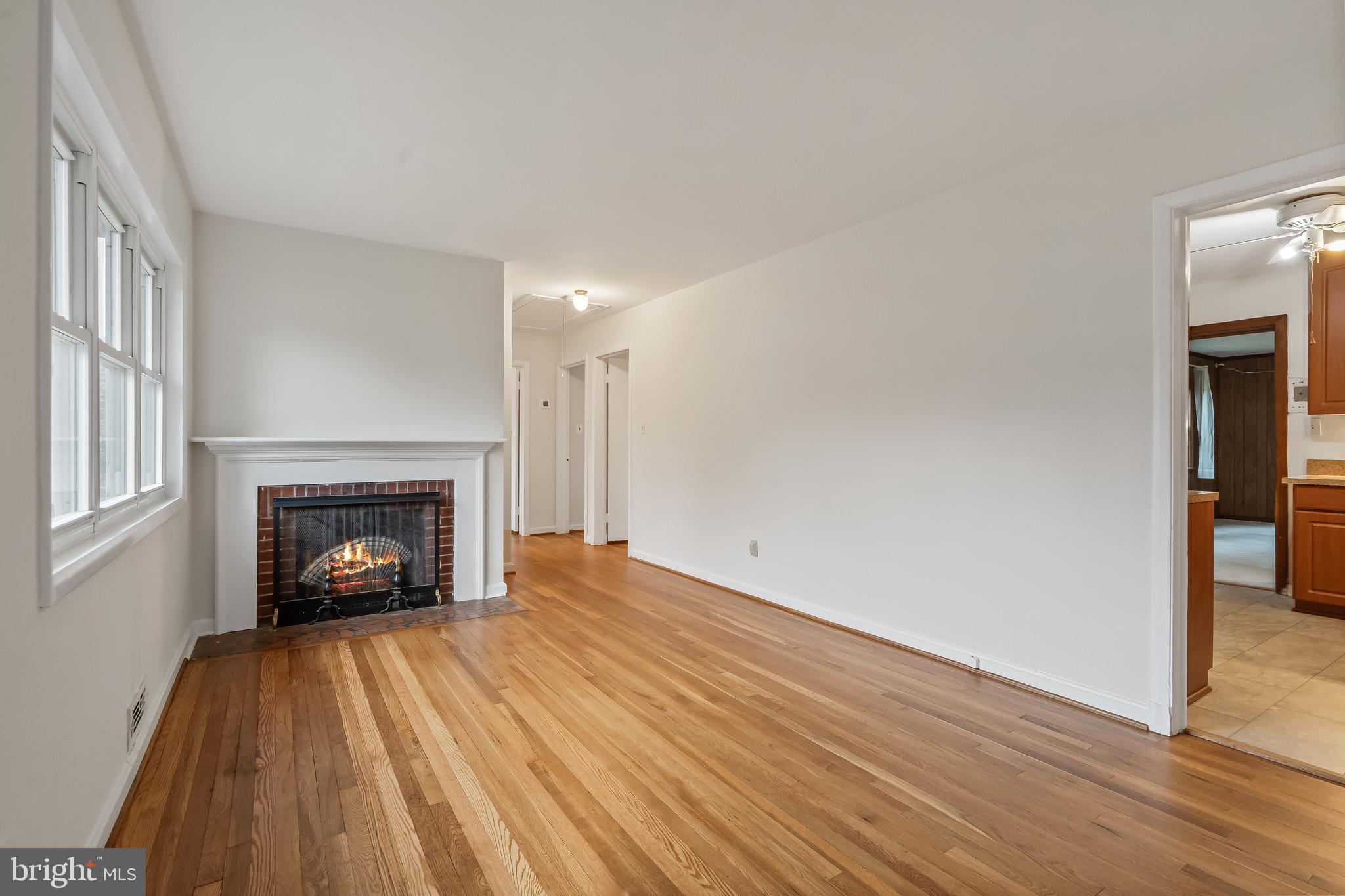 LEE CREST - Residential