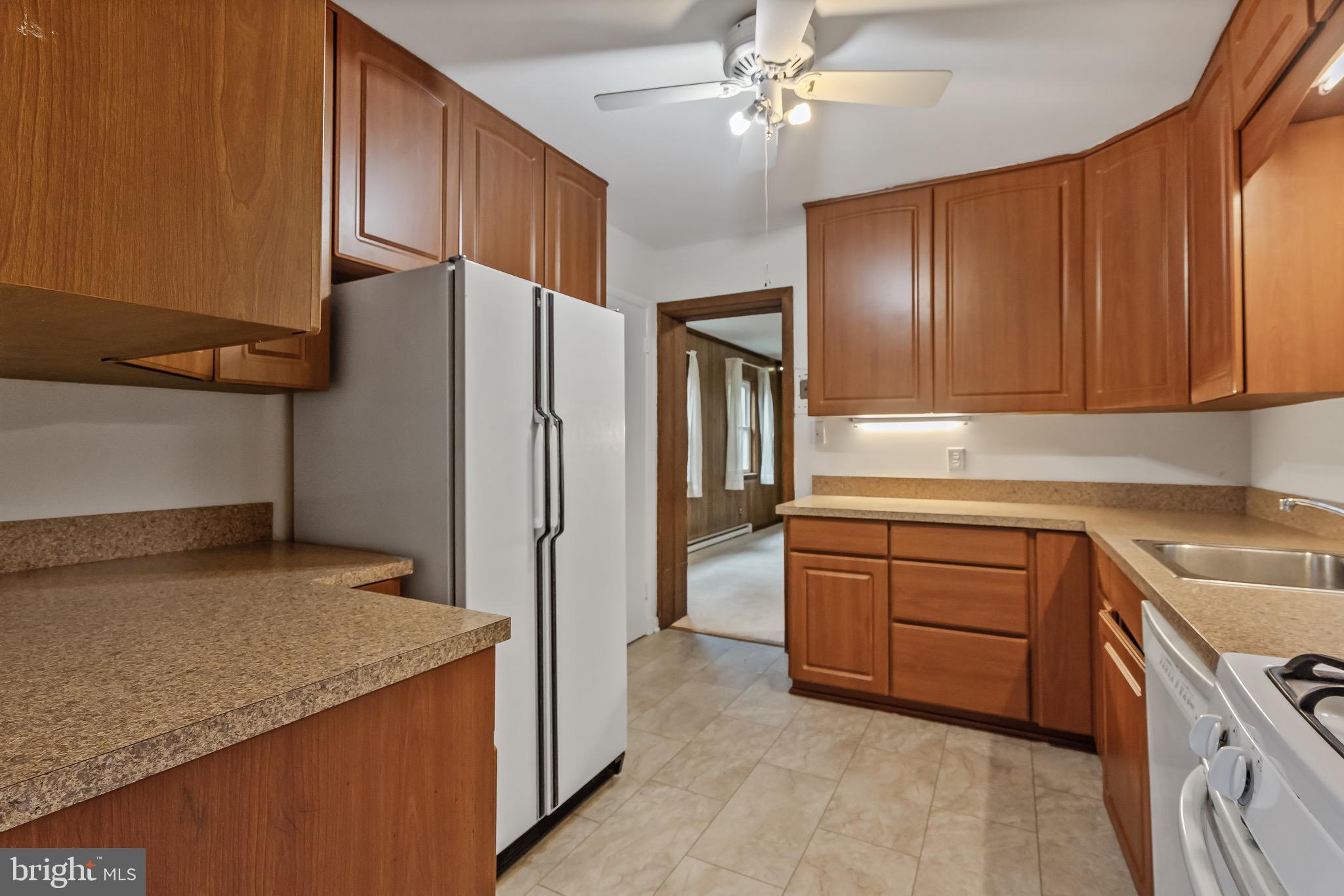 LEE CREST - Residential