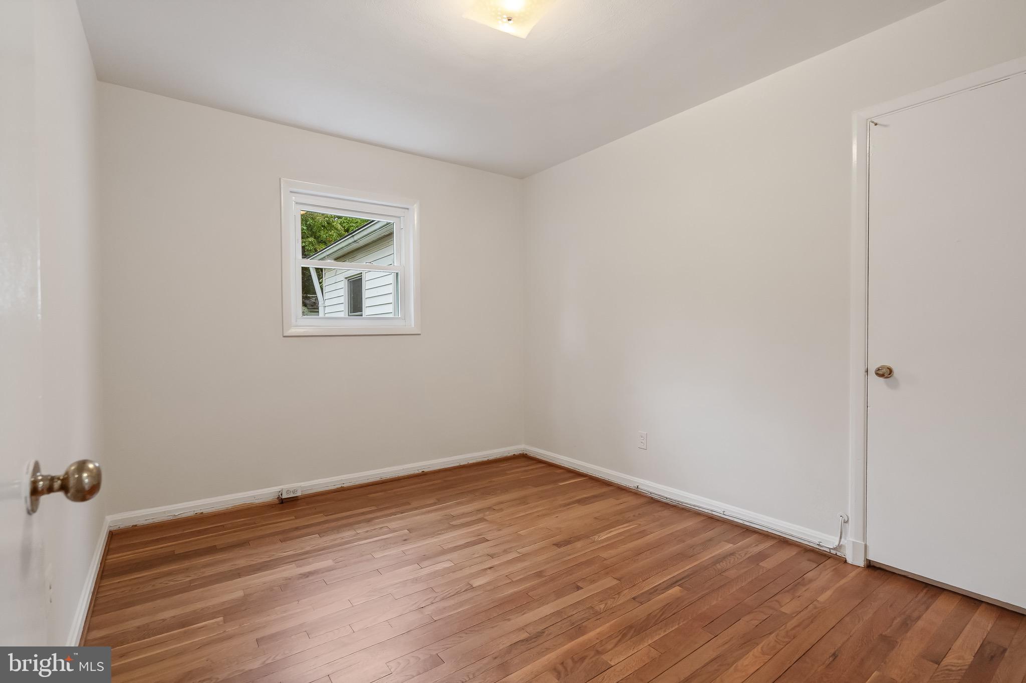 LEE CREST - Residential