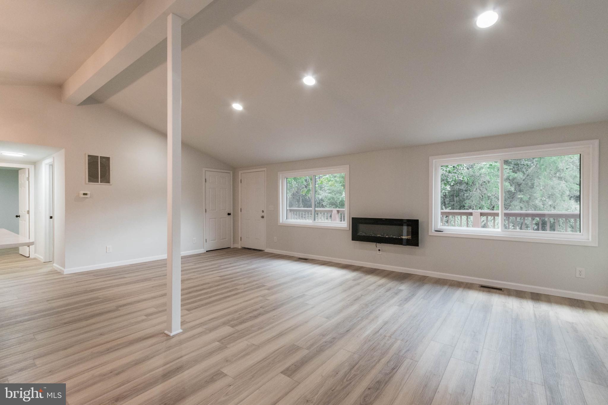 MONTEVALLO HILLS - Residential