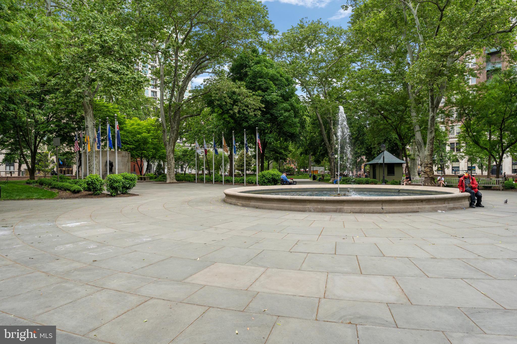 SOCIETY HILL - Residential
